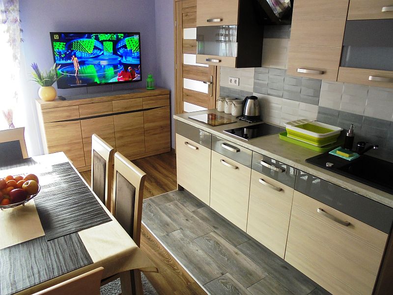 Apartament E15 z balkonem